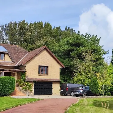 Tamaris, Avec Tres Grand Jardin Villa *