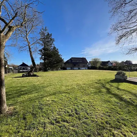 Avec Un Grand Jardin Villa Cucq